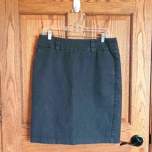 Charcoal Pencil Skirt with Pockets! Size 10